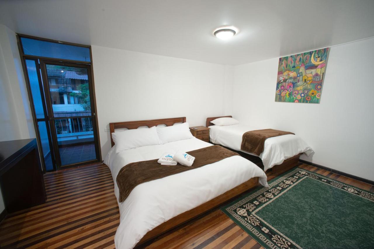 Hotel De Mi Pueblo 巴尼奥斯 外观 照片