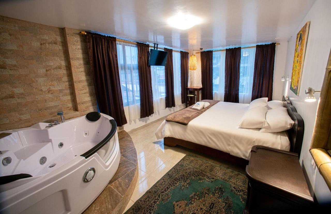 Hotel De Mi Pueblo 巴尼奥斯 外观 照片