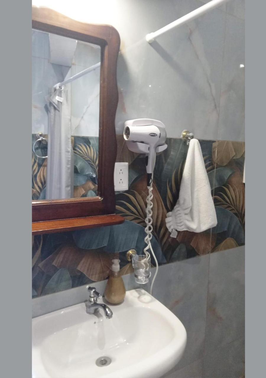 Hotel De Mi Pueblo 巴尼奥斯 外观 照片